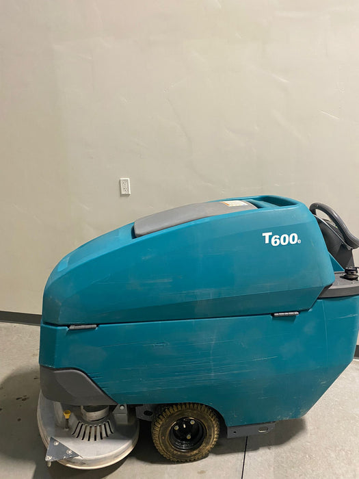 Tennant T600e Walk-Behind Floor Scrubber (Used) 10905203 - 454 Hours